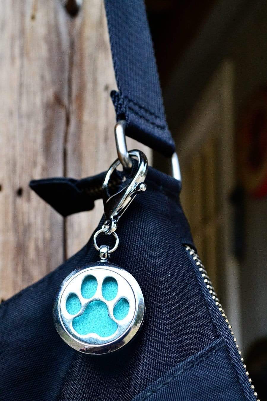 PawZaar Accessories Lone Paw Aromatherapy Purse Locket or Key Ring