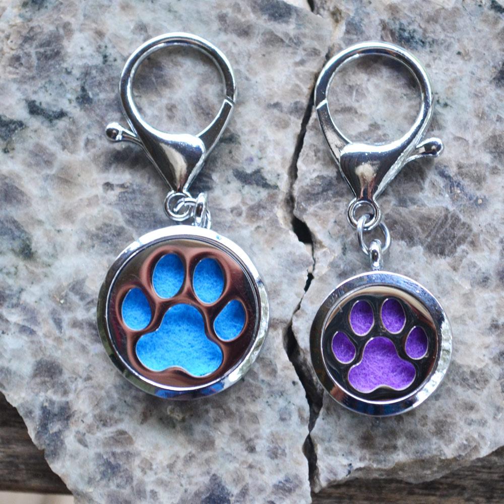 PawZaar Accessories Lone Paw Aromatherapy Purse Locket or Key Ring