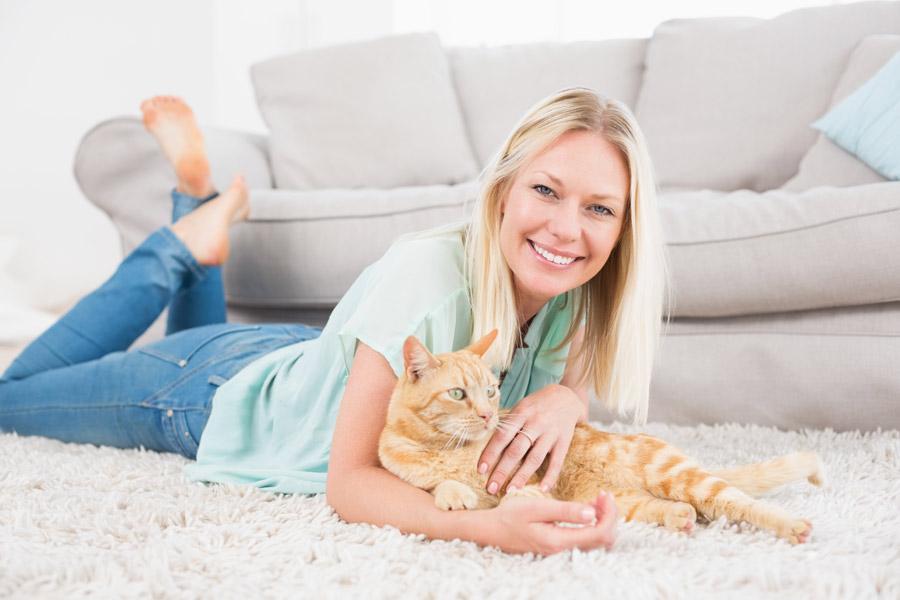 5 Ways to Celebrate the Cat Mom in Your Life on Mother's Day!