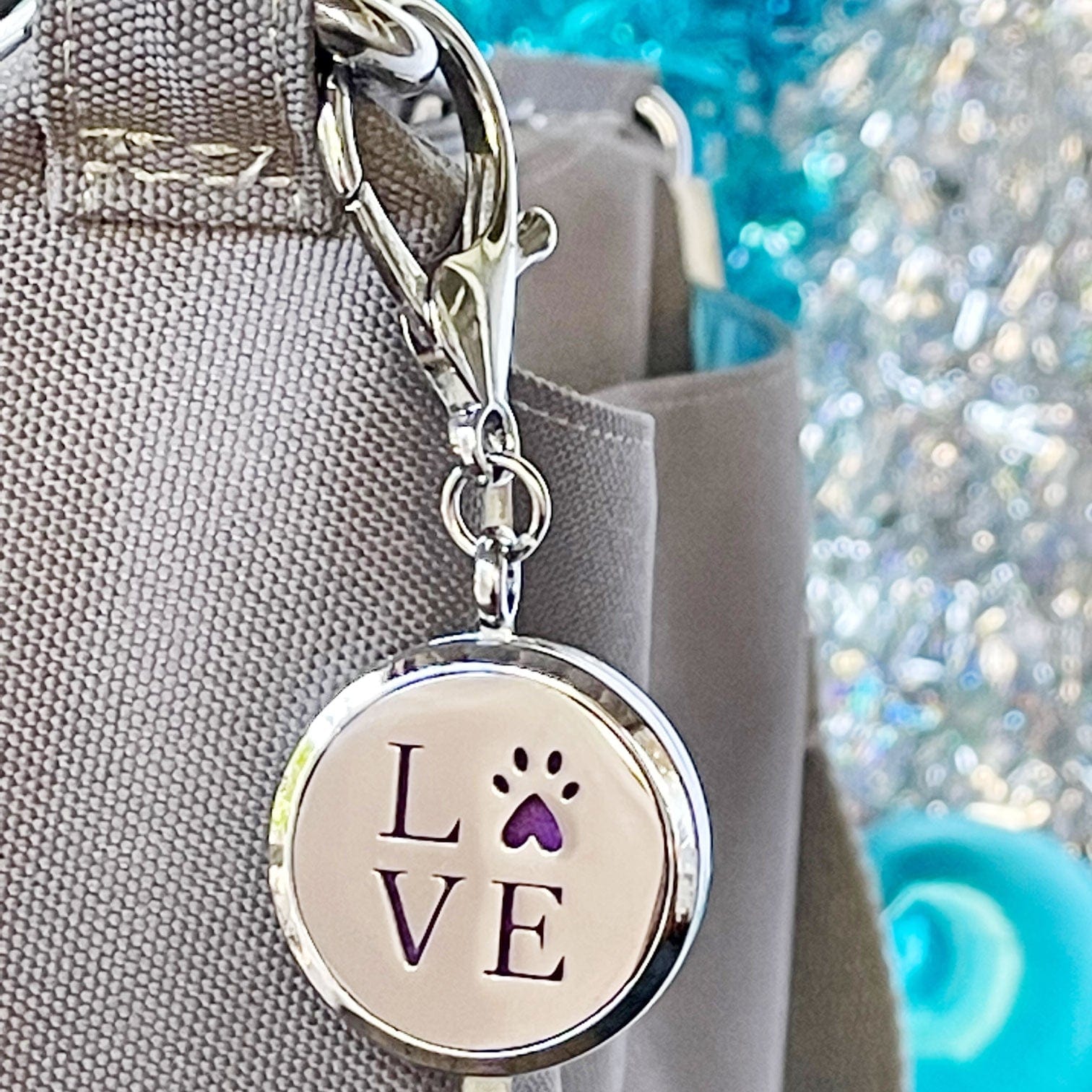 Yucky Puppy Accessories Paw LOVE Aromatherapy Purse Locket or Key Ring